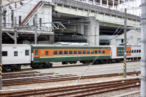 185系